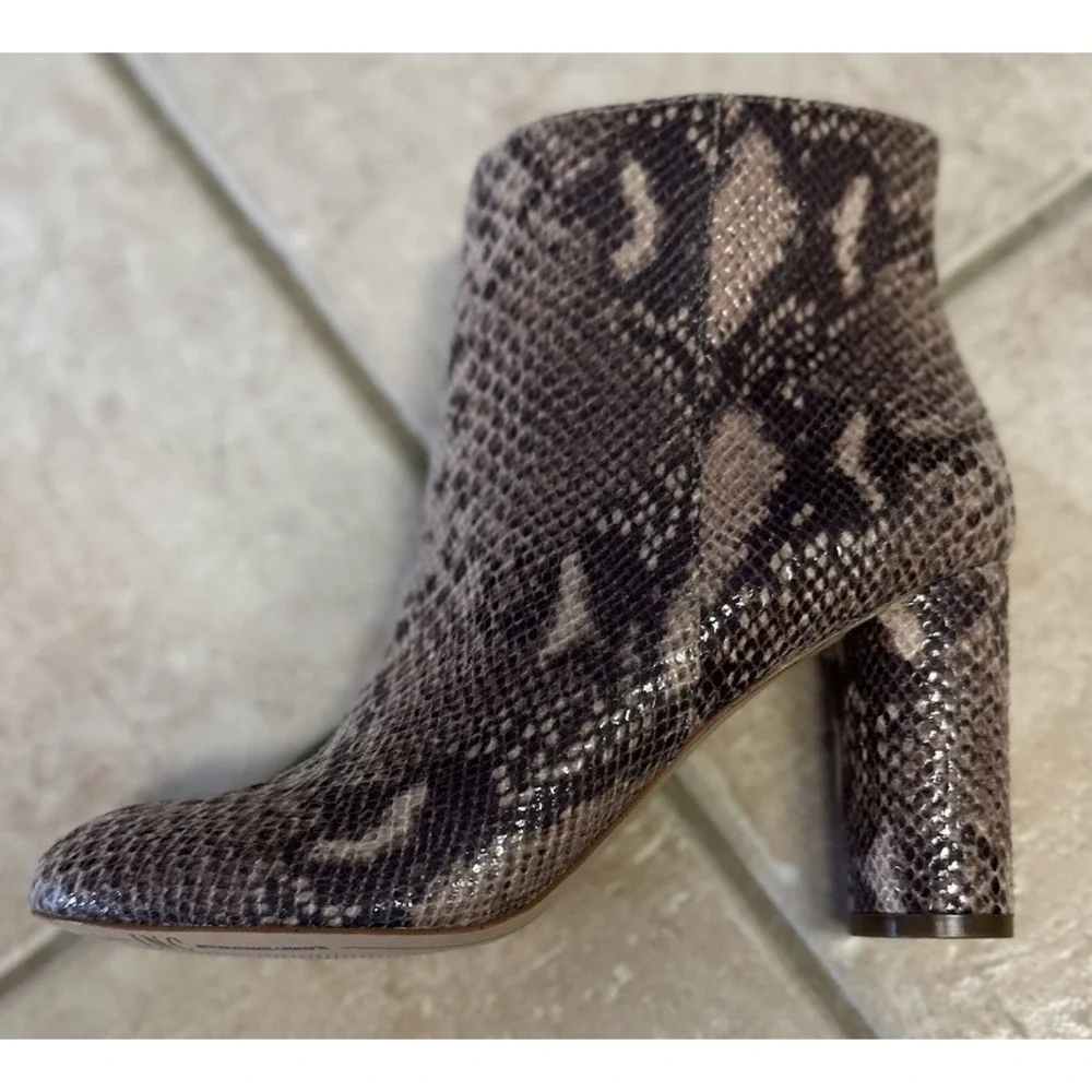 I.N.C. International Concepts Taytee Women's Snake Skin Style Ankle Zip Boots 10